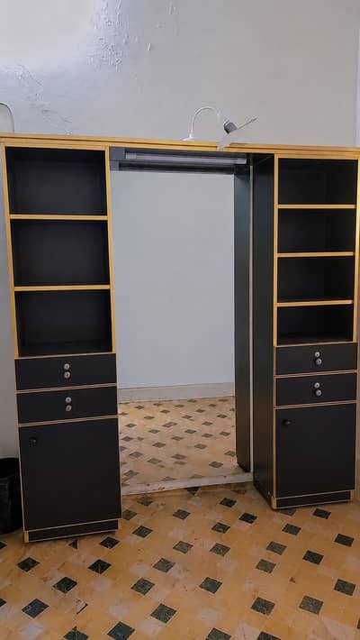 Full beauty parlour setup for sale urgent gujranwala