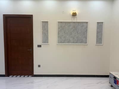5 Marla House for Sale in Khayaban e Ameen