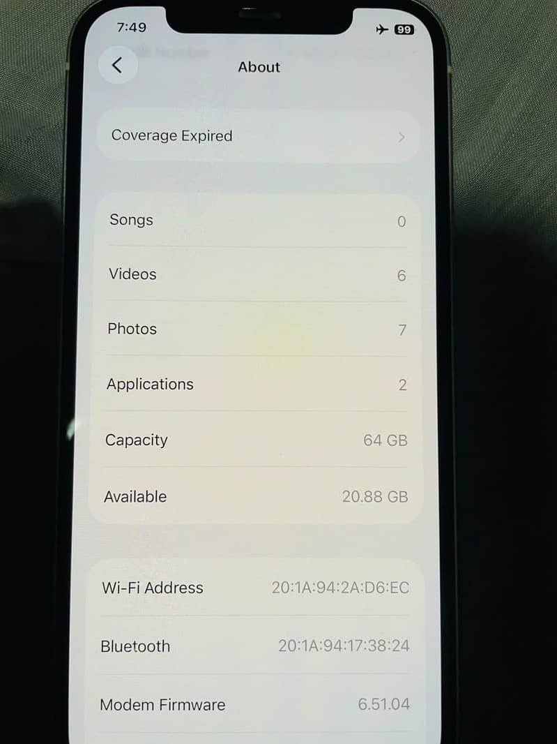 Apple iPhone 12 6