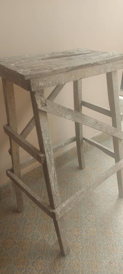 4 feet tall wooden stool