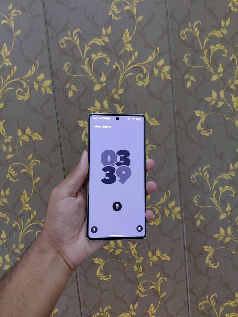Google Pixel 7 Pro 2