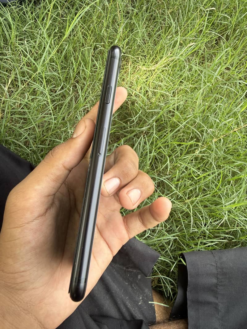 Apple iPhone SE 9