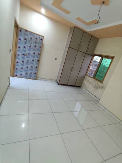 6 Marla upper portion with saprat Entrance