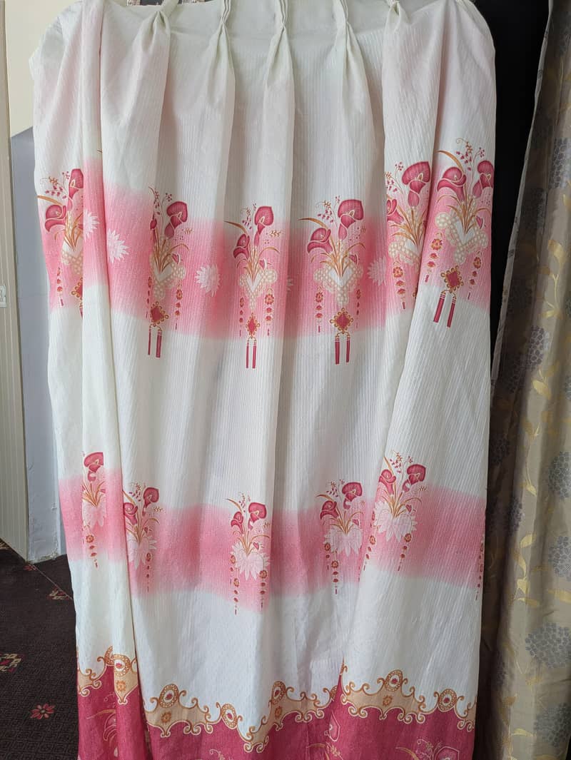 curtains 0