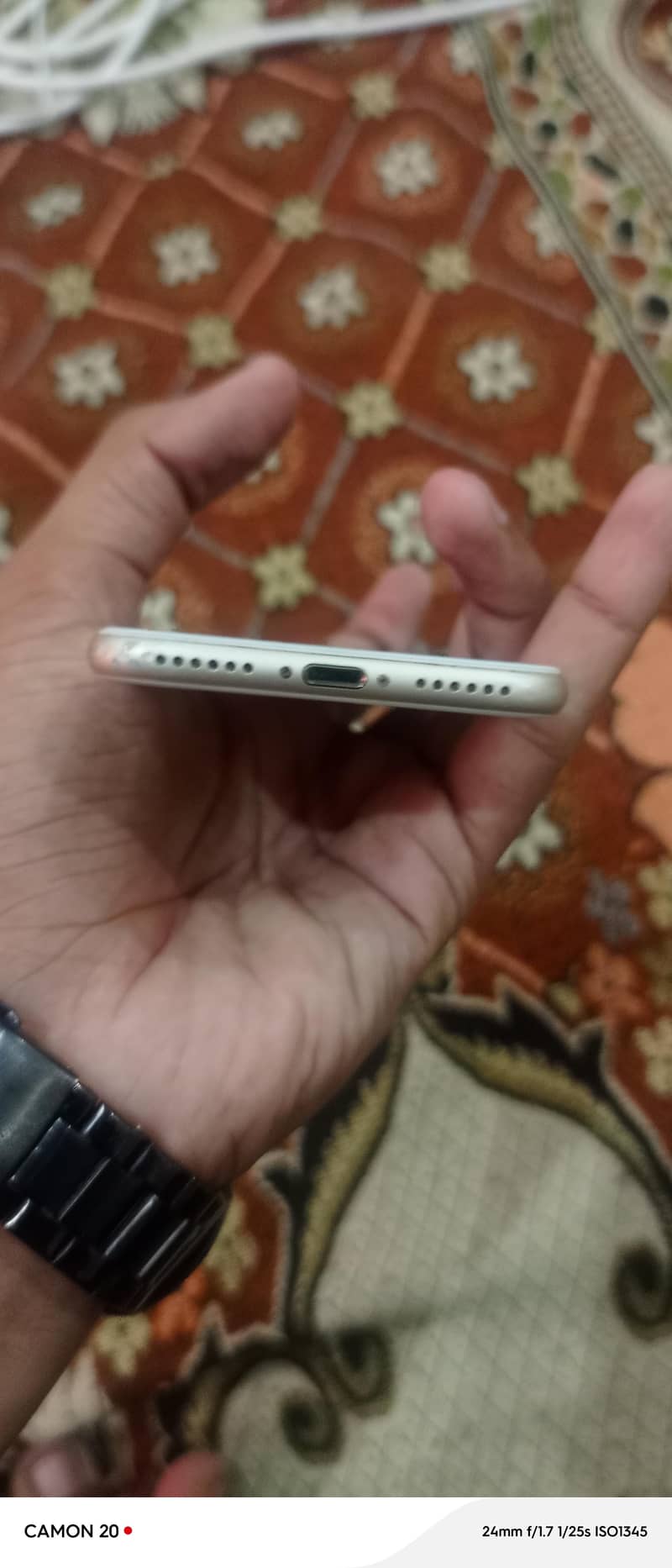 Apple iPhone 7 3