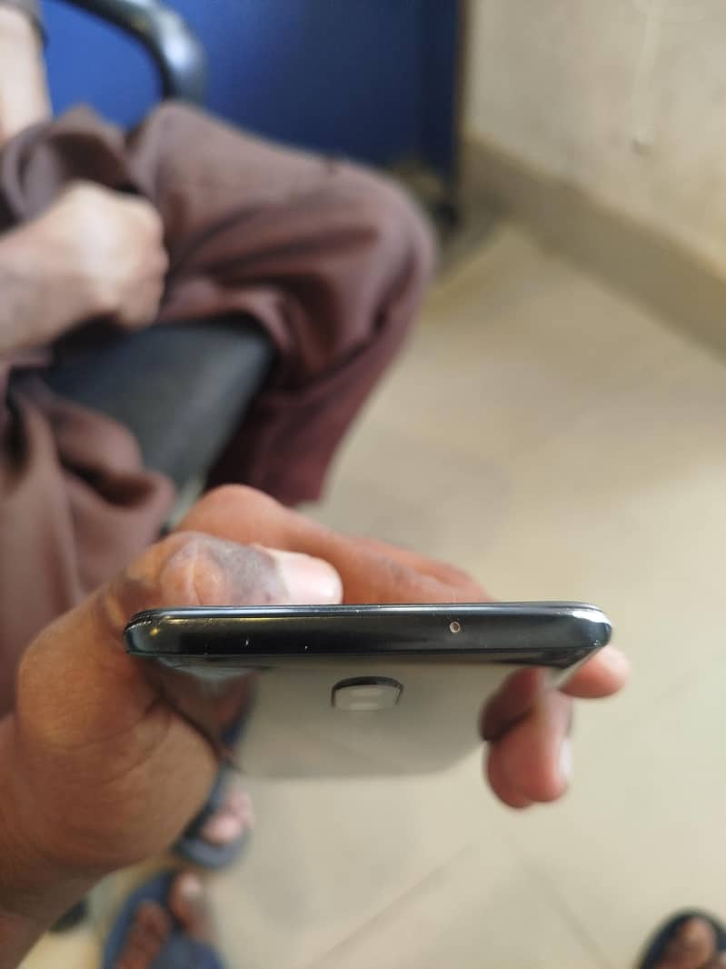 One Plus 6 T 2