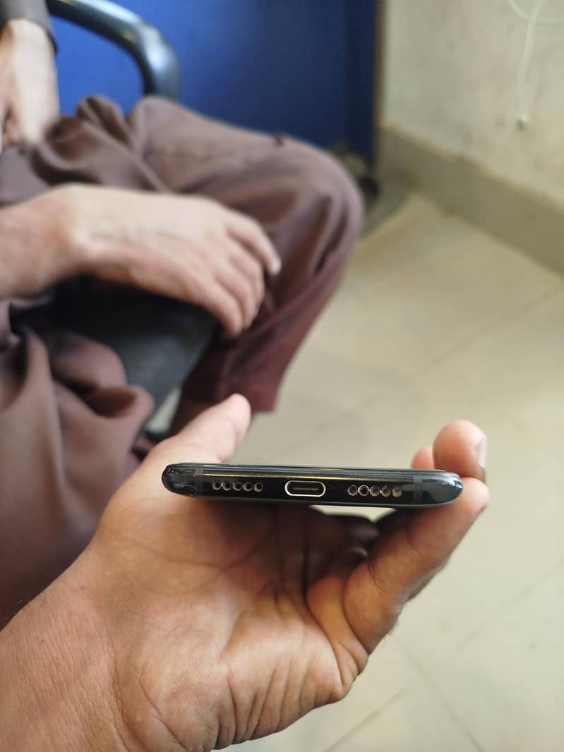 One Plus 6 T 3