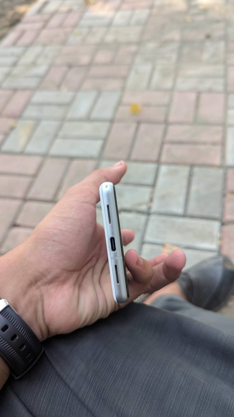 Google Pixel 7 2