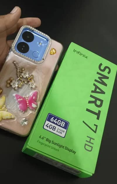 Infinix Smart 7hd 4/64 with box