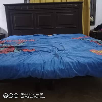 king bed