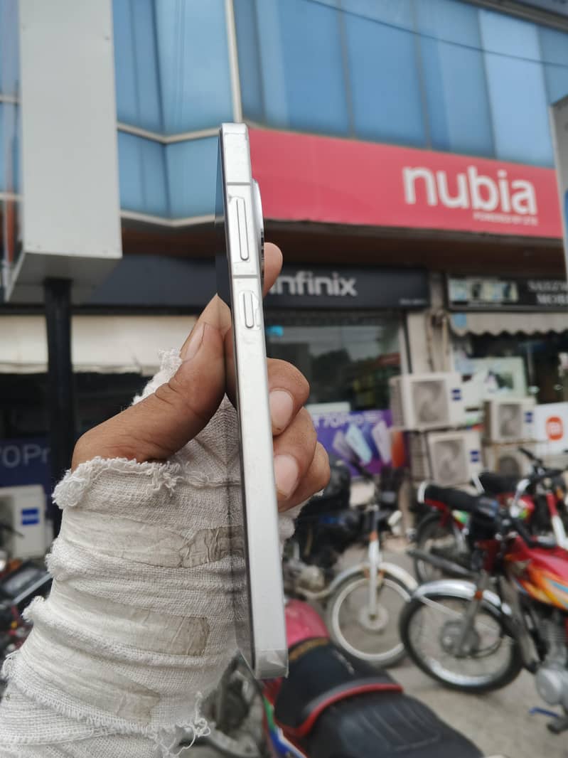 One Plus Ace 5 Pro 2