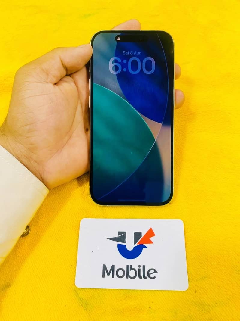 iPhone 15 pro 4