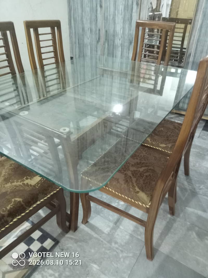 Dinning table chairs 4