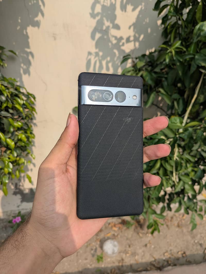 Pixel 7pro  12/128 0