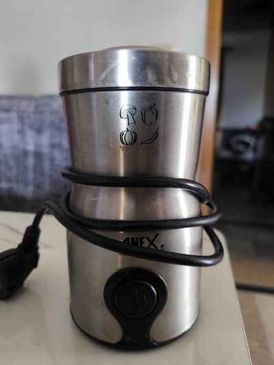 mini grinder -5 months used