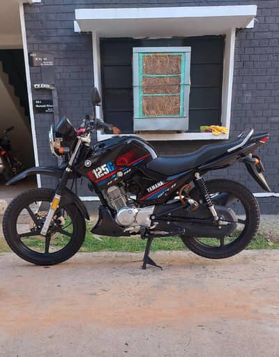 Yamaha YBR 125G, Brand new bike