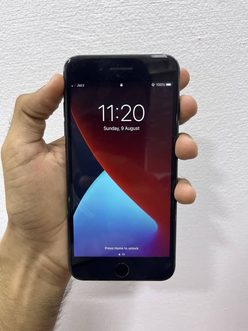 iPhone 7 plus pta 0