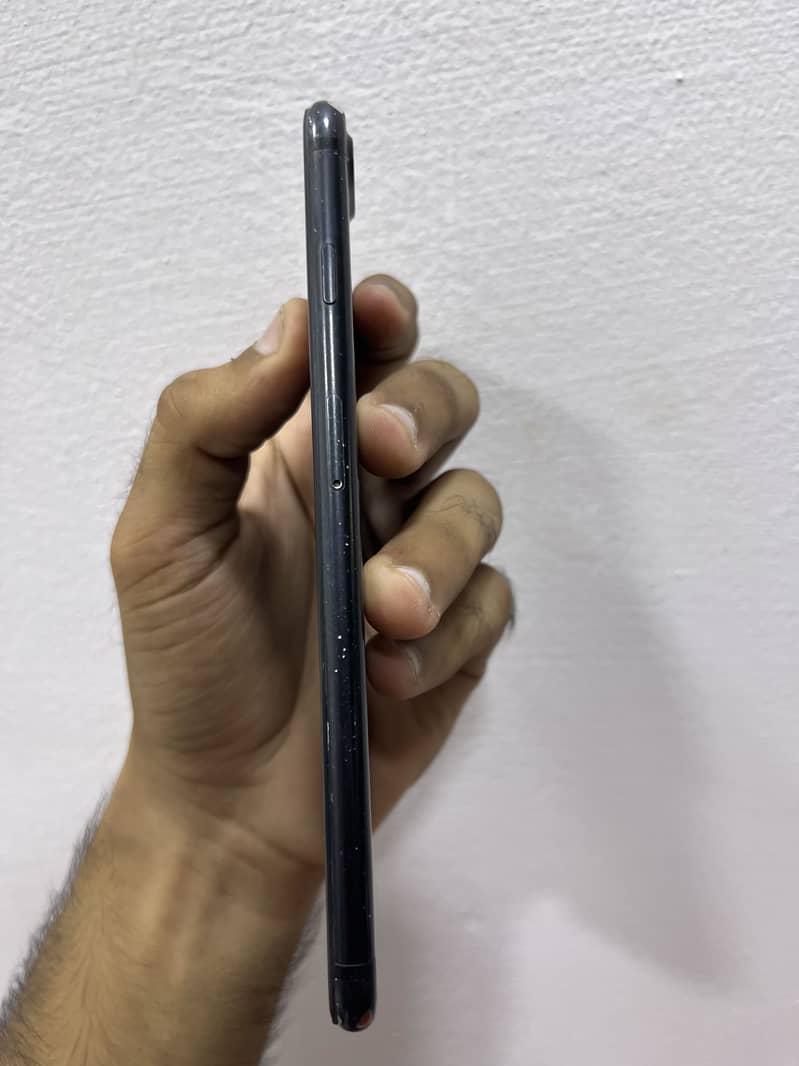 iPhone 7 plus pta 3