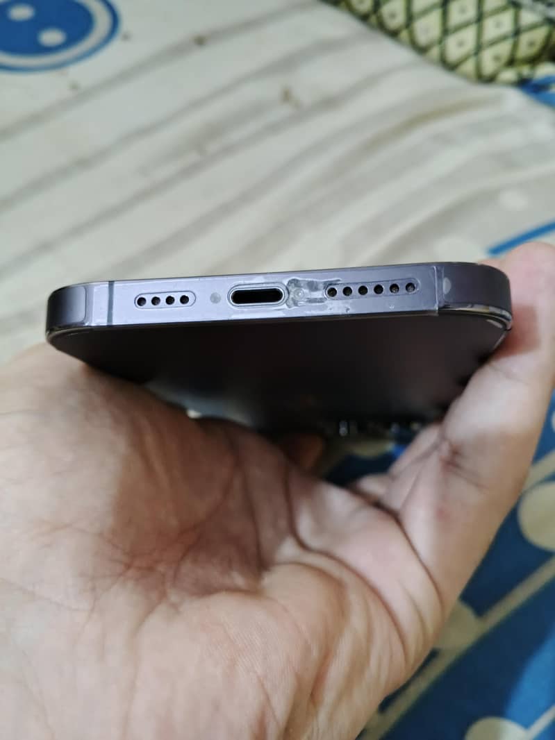 Apple iPhone 14 Pro Max 3