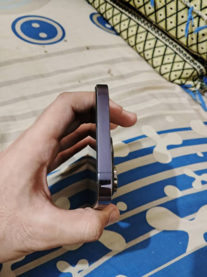 Apple iPhone 14 Pro Max 5