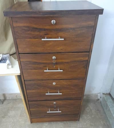 chaster drawers