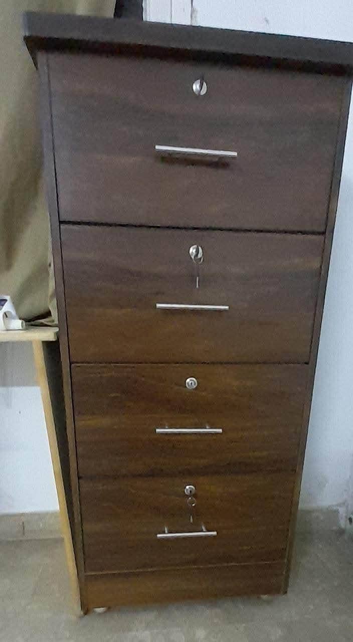 chaster drawers 1