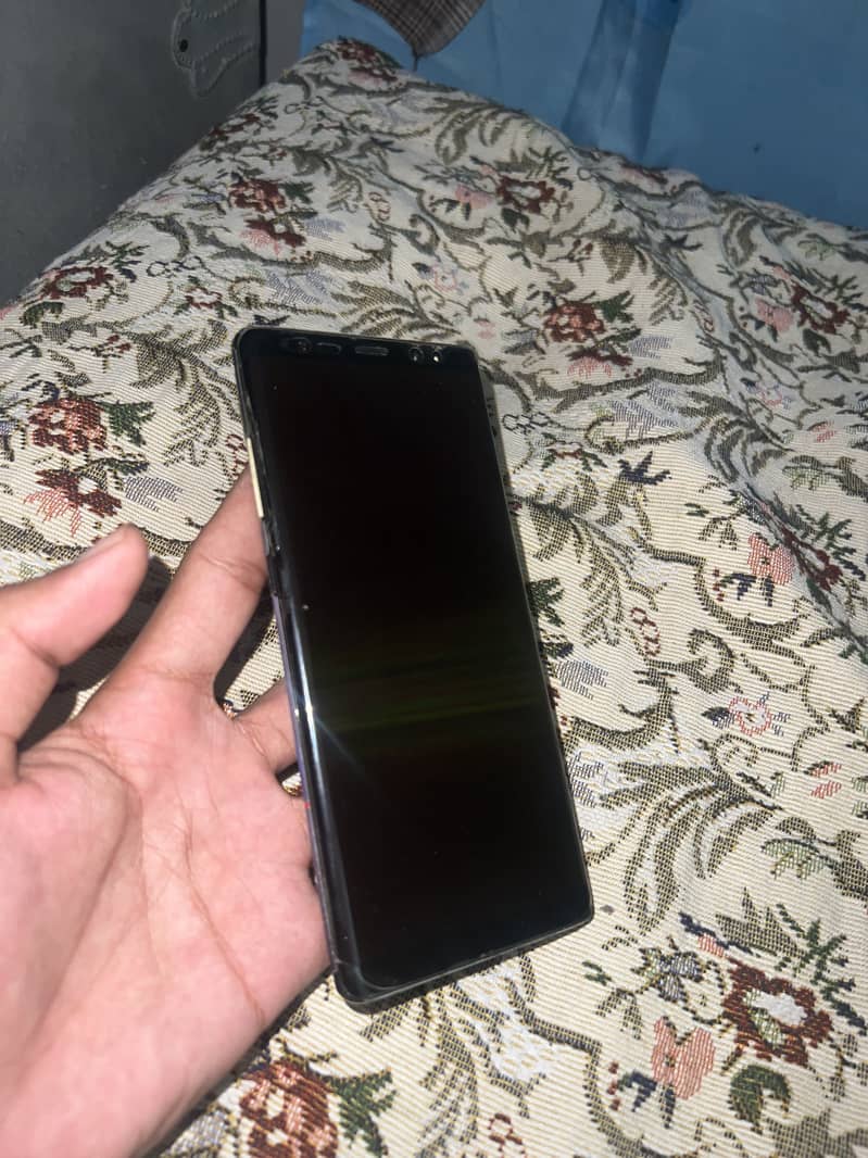 Samsung Mobile Note 8 1