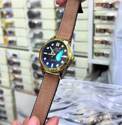 new men's wristwatch