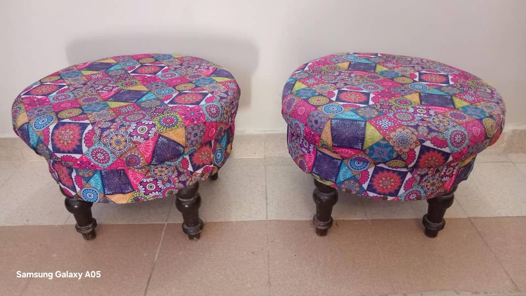 4 seater sofa with table 9