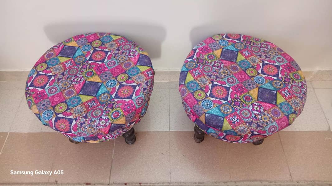 4 seater sofa with table 10