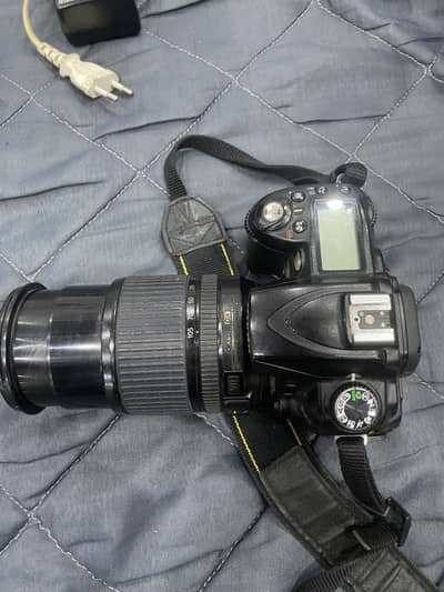 Nikon D-90