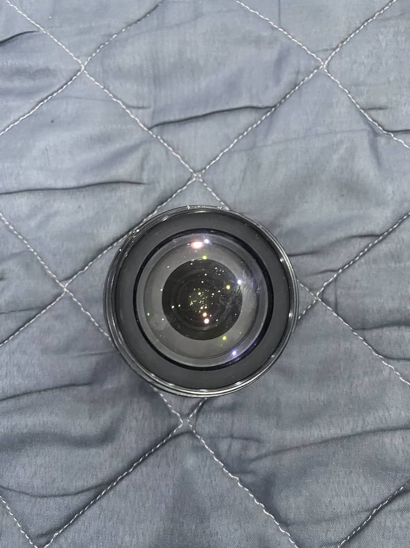 Nikon D-90 4