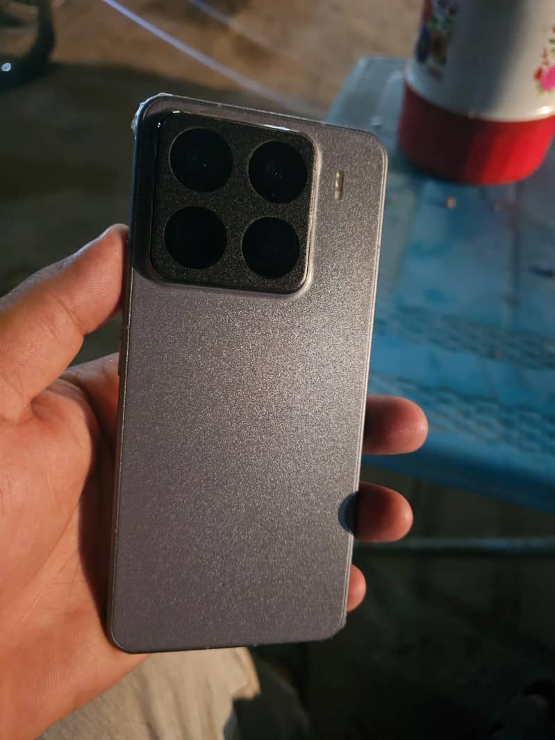 Xiaomi 15 Pro 0