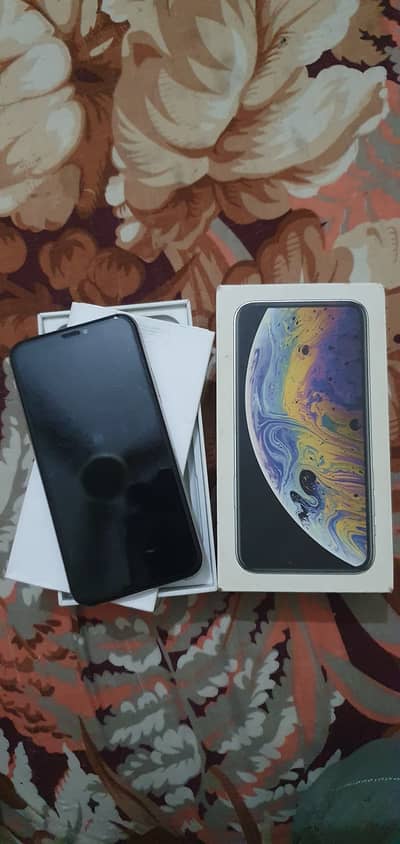 Apple iPhone XS