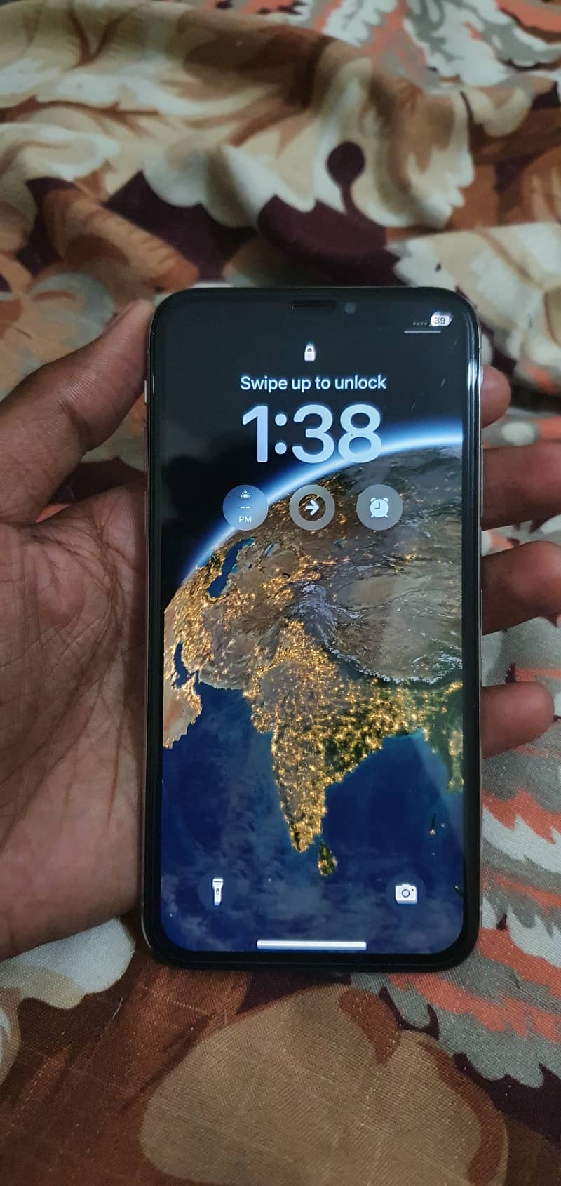 Apple iPhone XS 7