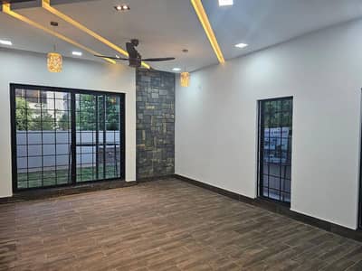 40*80 corner ground portion available for rent in G-14/4