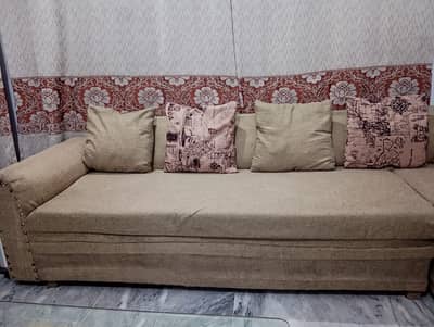 L shape sofa for sale in good condition