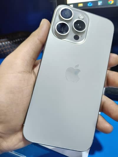 Apple iPhone 15 Pro Max factory unlocked