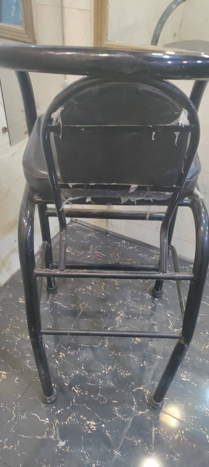 Chair 0