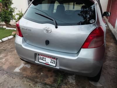 Toyota Vitz 2006
