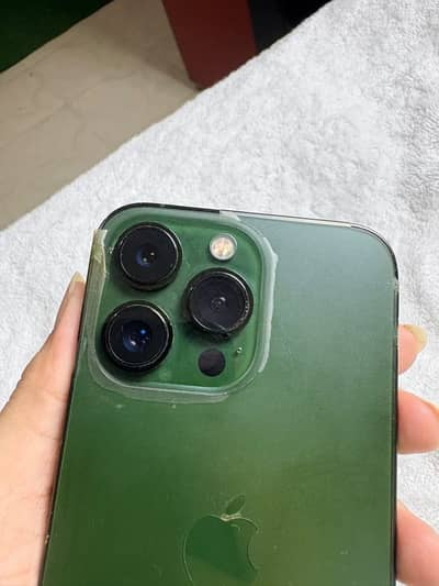 Apple iPhone 13 Pro factory unlock also with Zong sim glitch