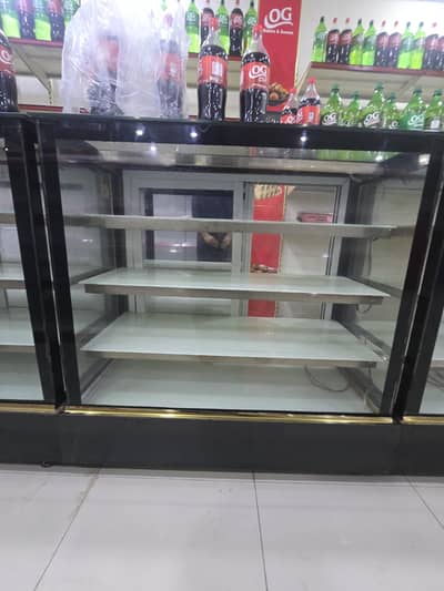 Food Cabins (can be used in bakery and karyana shop)