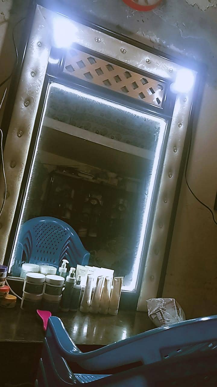 Dressing Table 1