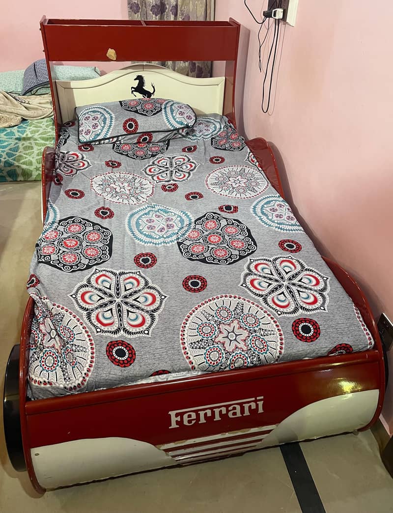 Ferrari bed 1