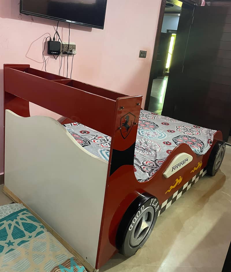 Ferrari bed 2