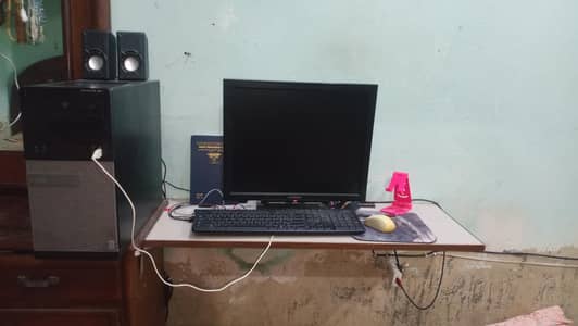 Core I5 2500Gen Full setup Lcd + keyboard mouse speaker wire
