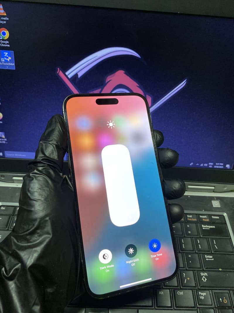 Apple iPhone 14 Pro Max 0