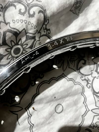 24 model front rim geniun