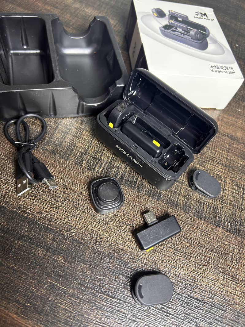 Wireless microphones 0