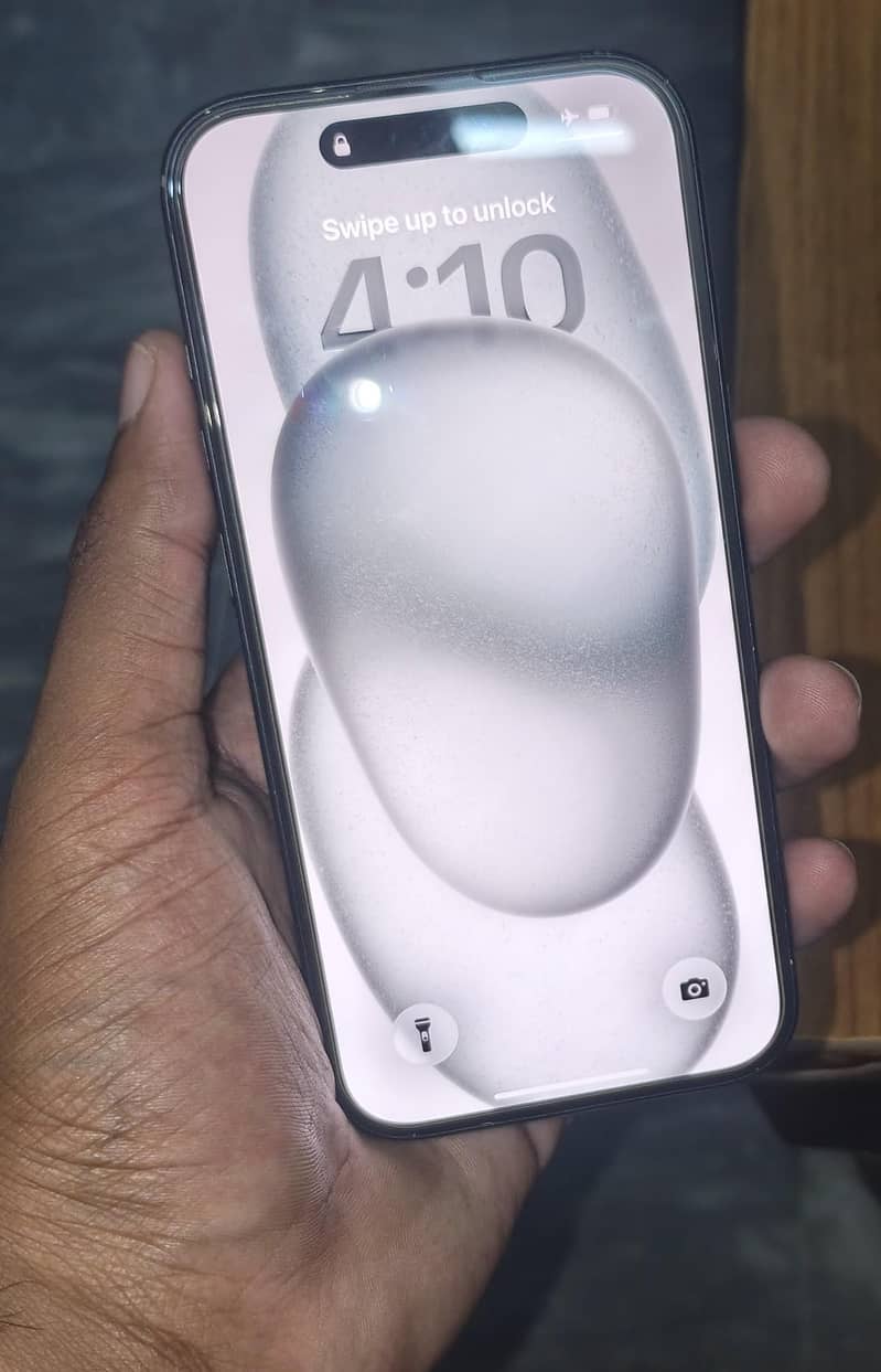 Apple iPhone 15 1